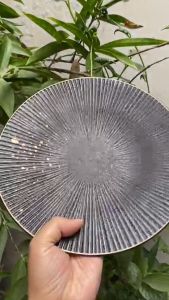 (HOT) Đĩa tròn đen viền vàng Helios cao cấp men nhám CHỐNG XƯỚC- Đĩa main nhà hàng sứ không chì xuất khẩu p/c Bắc Âu