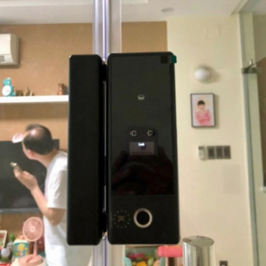 Khóa điện tử cửa kính thông minh Kassler KL-569 remote và bản thường bảo mật cao cấp công nghệ Đức