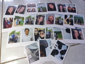 PHOTO POLAROID CUSTOM 25PCS/25PHOTO + LAMINASI GLOSSY MURAH BAHAN TEBAL