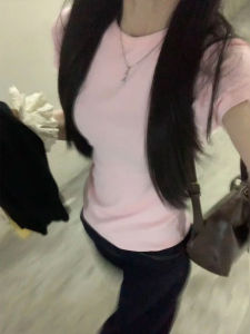 Womens Short Sleeve T-Shirt Basic Fit Design Spring Summer Fashion Korean Style Versatile Top round Neck Knitted Cotton Blend