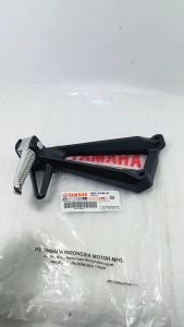 FOOTSTEP FOOT STEP BELAKANG KIRI ASSY R25 MT25 ORIGINAL YGP 1WD-F7430-01