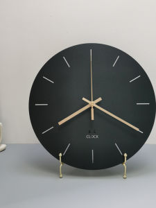 Nordic Style Silent Metal Wall Clock Black Living Room Creative round Clock Home Decorations Modern Simple Design Battery Powered