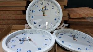 Jam Dinding Costum Foto dan Desain Untuk Kado Pernikahan Wisuda Perpisahan Sekolah Wedding