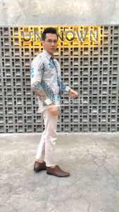 KEMEJA BATIK PRIA LENGAN PANJANG MODERN SLIMFIT