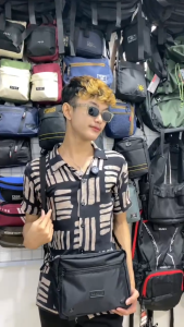 Tas Selempang Pria Casual PEGE Bubbo Tas Sling Bag Keren Hitam - PG 9099