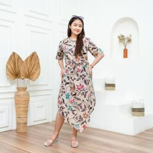 NEW ATASAN BAJU TUNIK LENGAN TIGA PEREMPAT BAHAN KATUN ADEM DAN NYAMAN DI PAKEK RESLETING BELAKANG -BAJU BATIK SERAGAM KANTORAN- BATIK NABILLA