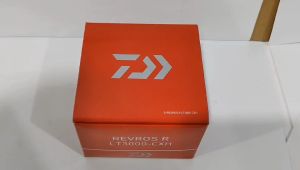 DAIWA 24 REVROS R LT SPINNING REEL
