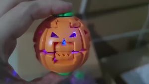 Halloween Pumpkin Press Gyro Ball Fidget Spinner Toy Stress Relief Fidget Toy Halloween Party Favor Holiday Gift Ball