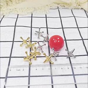Bộ Đồ Chơi Kim Loại Vàng & Bạc Với 1 Quả Bóng Cao Su Đỏ - Bộ Trò Chơi Bàn Cờ Giáng Sinh Cổ Điển Dành Cho Người Từ 14 Tuổi Trở Lên - Chơi Knucklebones