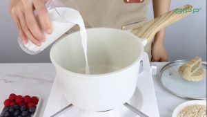 ( BISA COD ) Gipp Panci Susu Anti Lengket Tutup Kaca 18/20cm Milk Pot Panci Serbaguna Panci Saus Panci Mie dengan Tutup abu-abu gelap