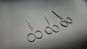 Gunting Bulu Hidung /Gunting Kumis/Gunting Bulu Jenggot/Gunting Kecil Stainless Steel