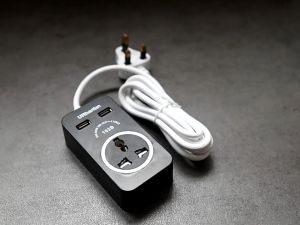 1 Way Pink White Black Cyan Mini Short Extension Power Socket Uk 3pin Plug 1.8 Meter Cable Cord with 2USB British Standard Row Plug Converter Multiplug Socket International Universal 1 Gang Extension Wire Power Strips Travel Safety Wall Smart 排插电源插座转换器接线板