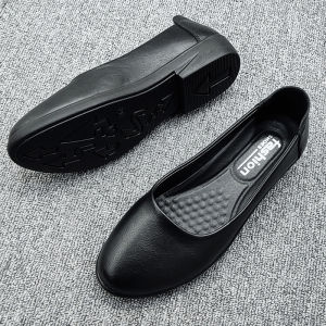 Black Low Heel Work Shoes Soft Bottom Flat Office Footwear Professional Female Slip-On round Toe Leather Shoes for Hotel Stewardess