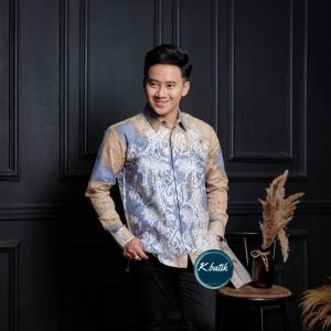 KEMEJA BATIK PRIA LENGAN PANJANG BATIK PREMIUM BATIK PRIA MOTIF PESISIR BIRU DENIM KHARISMA BATIK
