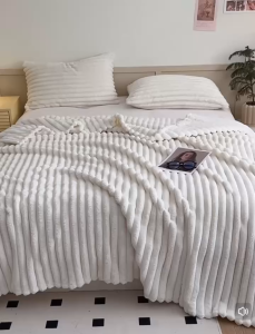 YANYANGTIAN Rabbit Fur Blanket Soft And Fluffy Comfortable To Wear Bedding Sofa Car Home Decoration