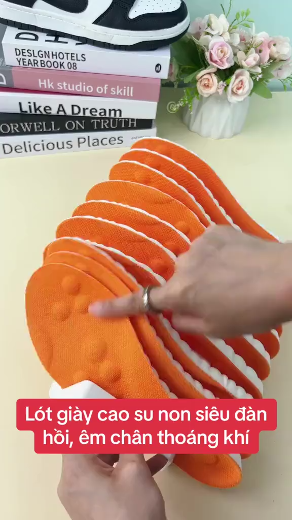 Lót Giày Thể Thao 4D Lưu Thông Cửu Huyệt Chất Cao Su Non Siêu Nhẹ Đàn Hồi Giảm Sóc Êm Chân Thoáng Khí Vận Động Thể Thao