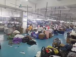 《229》 Cộc Tay Lụa Lạnh v Áo len đan nữ cho lớp nền mùa hè T Áo khoác mỏng phong cách đen sang trọng cho trang phục ngoài hoặc phối đồ