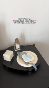 YASHICA DZ-100 x Hello Kitty Digital Camera White/ Pink