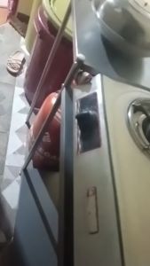 Metal gas stove rack kitchen storage rack microwave oven rack vegetable cutting table combination storage rack