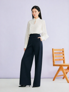 Chinese Style Embroidered Stand Collar Silk Blend Blouse