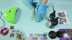 Epoxy Uv Resin Clear Hard Uv Jewelry Resin/Glue Sunlight Ultraviolet Curing Resin