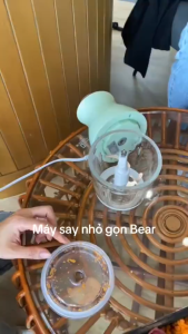 Máy Xay Thực Phẩm Đa Năng Bear CH-4H02X (QSJ-B02X5) - Cối Thủy Tinh Công Suất 200W - Hàng Chính Hãng