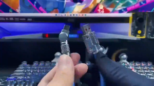 สายชาร์จของเหลวชนิด C 6A เร็วมากสายซิลิโคน240วัตต์สายเคเบิลชาร์จ 180° USB แบบหมุนได้สำหรับสายชาร์จแบบเร็วพิเศษ สายที่ชาร์จ USB สำหรับ Samsung IPhone Xiaomi Oppo Vivo