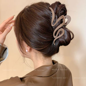 กิ๊บติดผมขนาดใหญ่แบบเรือธงสีเทาอ่อนสไตล์เรียบง่ายสำหรับผู้หญิง กิ๊บติดผมแบบเรือธงสุดเก๋ไก๋สำหรับผู้หญิงในฤดูร้อนปี 2024