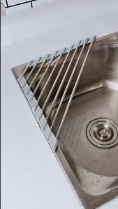 ตะแกรงคว่ำจานชามพับเก็บได้ ที่วางอ่างล้างจาน ที่คว่ำจานชามพับเก็บได้ ที่วางจานชามบนซิ้งค์ เข้ามุมแบบสามเหลี่ยม