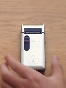 Rechargeable Electric Razor Beard Trimmer Portable Shaver For Beard Shaving Shaver For Man