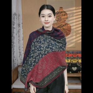 Fashionable Retro Cotton Linen Crepe Scarf Womens Trendy Neck Warmer Shoulder Shawl Versatile Accessory for All Seasons