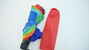 Payung Hujan Lipat & Payung Rainbow Warna-Warni: Pilihan Terbaik untuk Anda