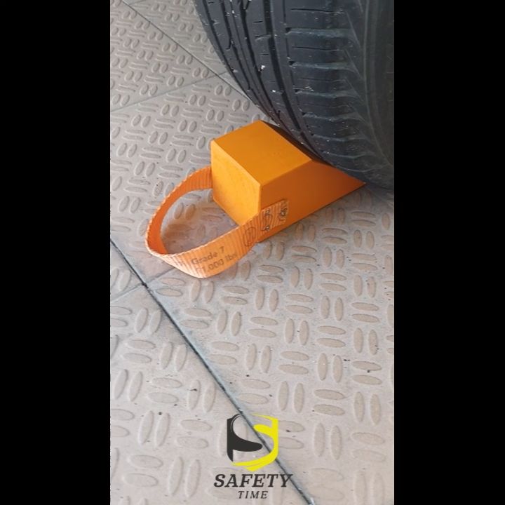ไม้หนุนล้อ สีส้ม ไซส์ เล็ก(S) 1 ชิ้น Chock BlockSO1 ไม้หมอนรองล้อ ที่
