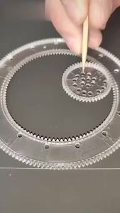 22pcs Spirograph Spiral Art Drawing Kit The Classic Way to Make Countless Amazing Designs For Kids Drawing Rulers Toys Set