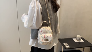 EchoBliss  ใหม่ความจุขนาดใหญ่สบายๆแฟชั่นสไตล์ตะวันตกหวานพิมพ์เทรนด์ท่องเที่ยวน่ารักกระเป๋าเป้สะพายหลังผู้หญิง