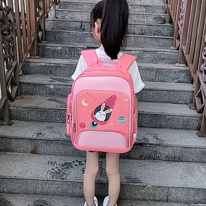 Balo họa tiết hoạt hình phi hành gia dành cho trẻ em tiểu học nhiều ngăn phản quang chống thấm nước size 38x30x15cm