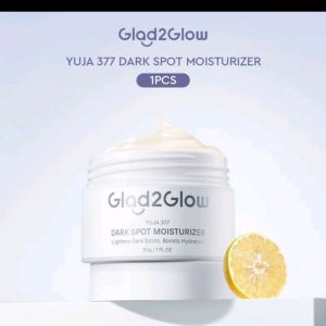 Dark spot Moisturizer glad2glow (COD)100%original