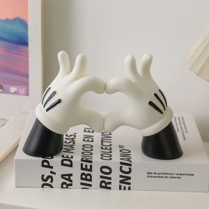 Miniso Cartoon Cute Disney Mickey Love Hands Ornamentalis Creative Desktop Decoration Home Accessories Gift for Lover