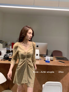 Green Floral Print Chiffon Dress V-Neck A-Line Long Skirt Slimming Waist Design Commute Style High Waist Spring Collection