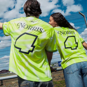 2025 ใหม่Ln4 Grandstand25 Jersey Lando Norris ExtremeกีฬาBreathable Quick Dryingแขนสั้นTeeผู้หญิงและชายเสื้อยืด