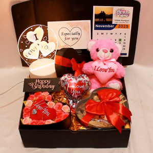 Barstore Gifts | Paket Kado Hadiah Hampers untuk Cewek - Gifts Set Box Aesthetic Romantis - Hampers untuk Momen Spesial Ulang Tahun Anniversary Wisuda Valentine Wedding - (Type VECCY) Kado Berkesan Hadiah Unik Kado Wanita