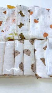 ผ้าอ้อมมัสลินย่น ออร์แกนิกเนื้อผ้าย่นพรีเมี่ยมขนาด27*27นิ้ว คละลายชายหญิง