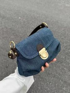 Retro Color Block Shoulder Bag 2025 Trendy Women Crossbody Bag Vintage Distressed Denim Buckle Foldable Handheld Purse