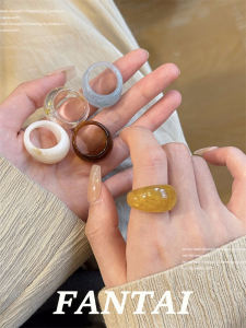 FANTAI Retro Amber Acrylic Ring for Women Unique Design Simple Luxury French Style Index Finger Ring Fashionable Jewelry