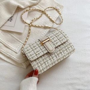 Tas selempang wanita bahan canvas vory SASA BAGS