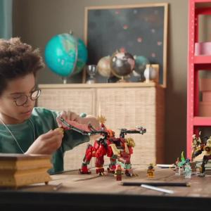 LEGO NINJAGO 71868 Wyldfyres Transforming Dragon Mech (821 Pieces)
