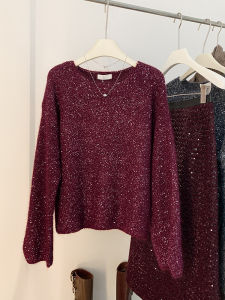 Áo len dệt kim AMILUCK màu đỏ vải lấp lánh mềm mại dài tay cổ tròn thiết kế độc đáo