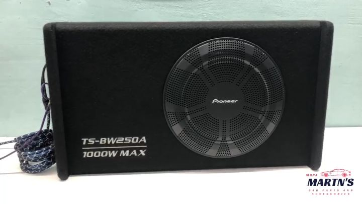 Pioneer best sale 1000w sub