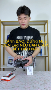 Đèn rọi ngồi không ray xoay 180 độ công suất 12W Việt Nhật BH 2 năm