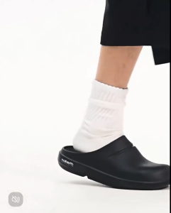 Tawii. Slippers for man and woman Half shoes Soft Thick sole Lightweight Slip-on Clogs